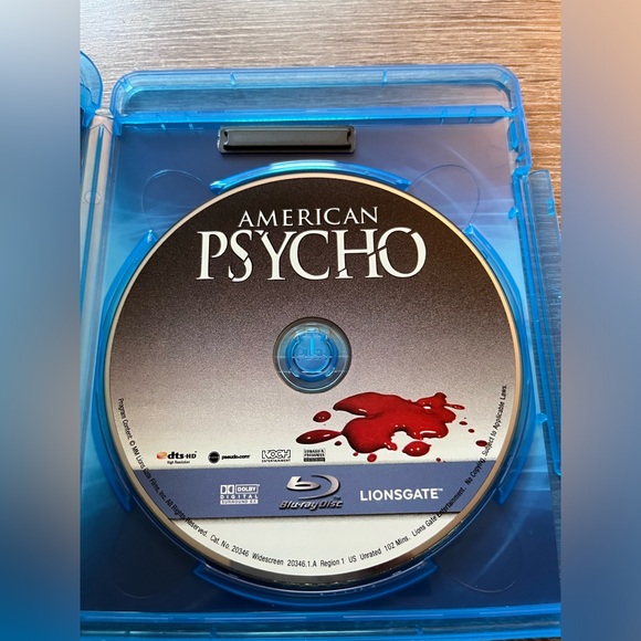 📀 3/$15 or 4/$20 📀 American Psycho Bluray - Picture 3 of 3